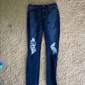 American Eagle blue jeans